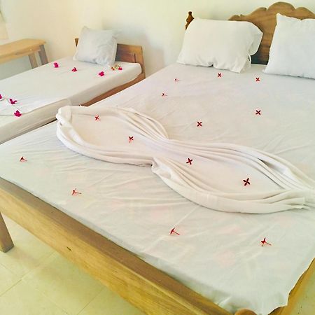 ארוגם Shashini Beach Resort מראה חיצוני תמונה